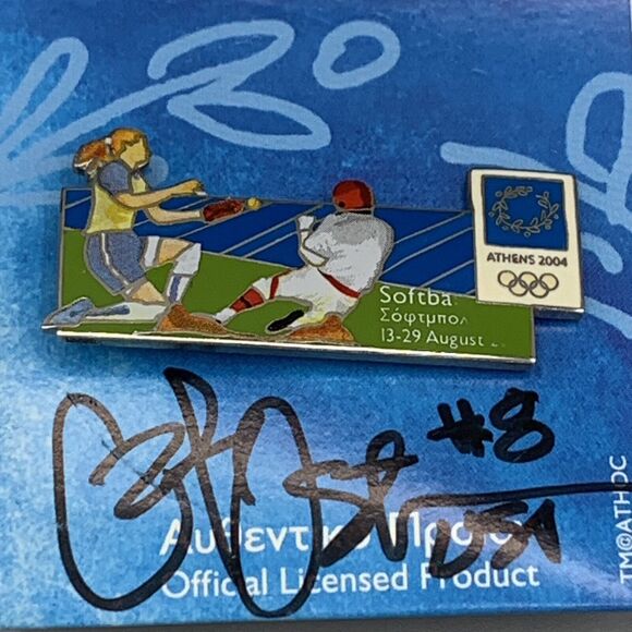 2004 Olympic Softball Pin Card Signed Cat Osterman #8 Longhorn Gold Medalist USA - Picture 3 of 4